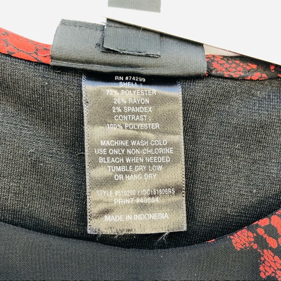 Enfocus Studio, Sleeveless Dress with Attached Sheer Shaw - Picture 9 of 12